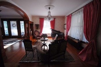 Circular Manor Bed And Breakfast Saratoga Springs Kültér fotó